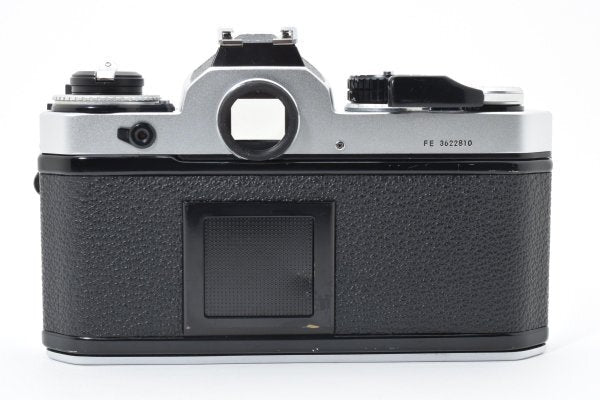 Nikon FE Silver