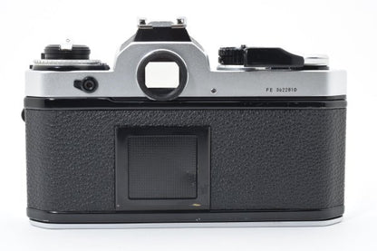 Nikon FE Silver