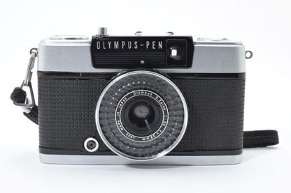 Olympus PEN EE-3 with D.Zuiko 28mm f/3.5