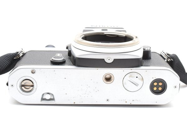 Nikon FE