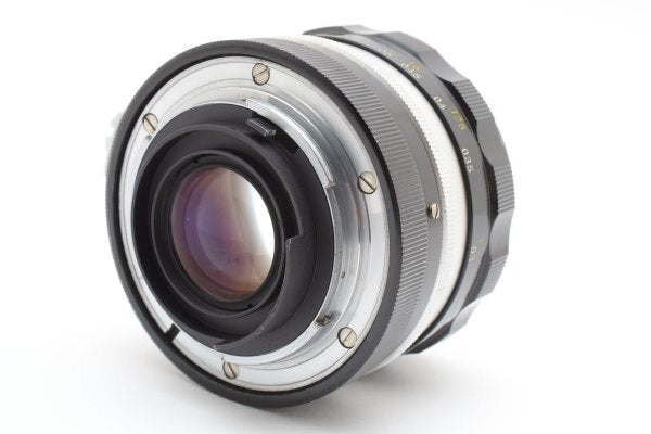 Nikon NIKKOR-N Auto 24mm f2.8