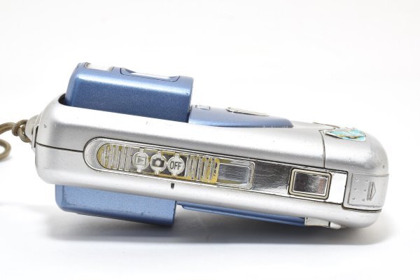 Nikon COOLPIX 2500