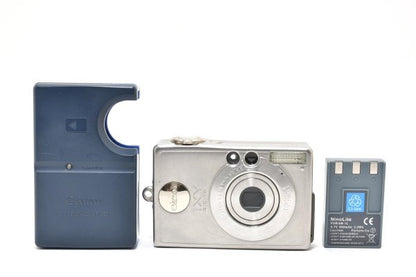 Canon IXY Digital 320
