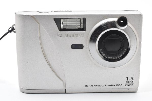 Fujifilm FinePix 1500 digicam