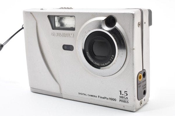 Fujifilm FinePix 1500 digicam