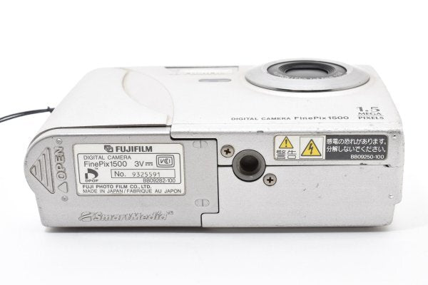 Fujifilm FinePix 1500 digicam