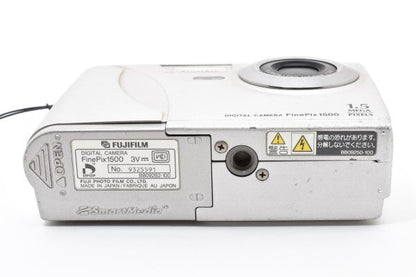 Fujifilm FinePix 1500 digicam
