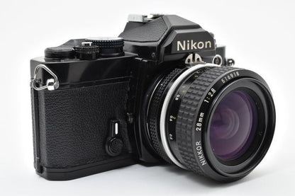 Nikon FM + Ai NIKKOR 28mm f/2.8