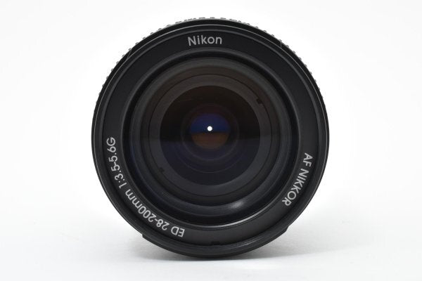 Nikon AF NIKKOR 28-200mm F3.5-5.6 G ED