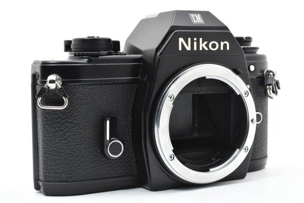 Nikon EM