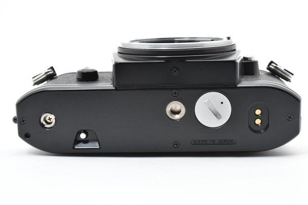 Nikon EM