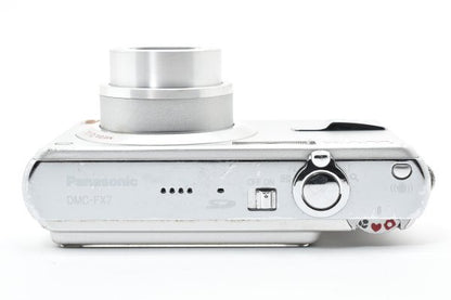 Panasonic LUMIX DMC-FX7 - Filem.sg
