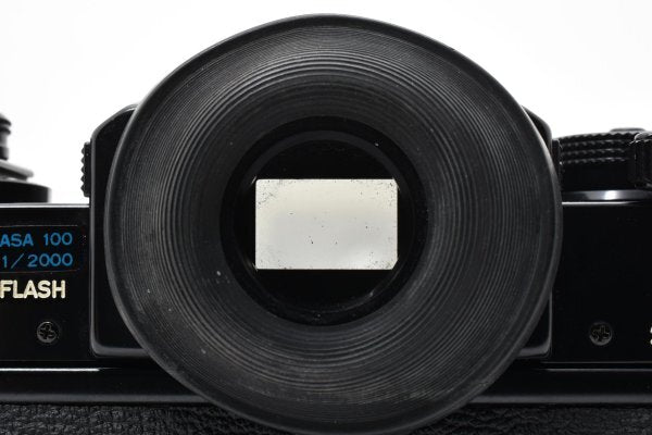 Canon F-1