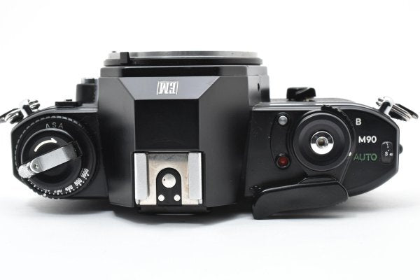 Nikon EM