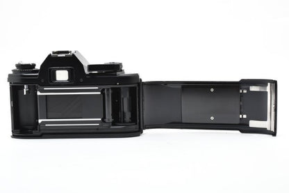 Nikon EM