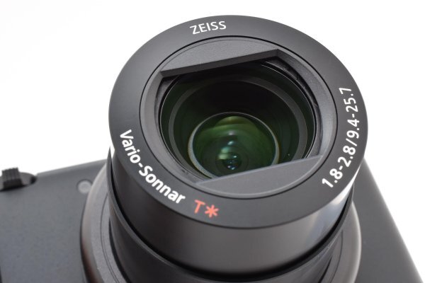 Sony VLOGCAM ZV-1 - Filem.sg