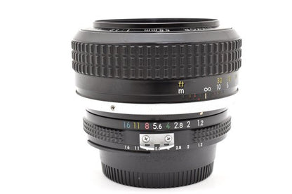 Nikon AI NIKKOR 55mm f1.2