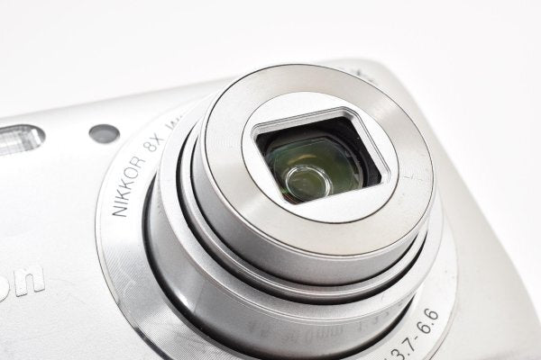 Nikon COOLPIX S3700 Silver