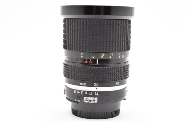 Nikon Ai Zoom-NIKKOR 35-70mm F3.5