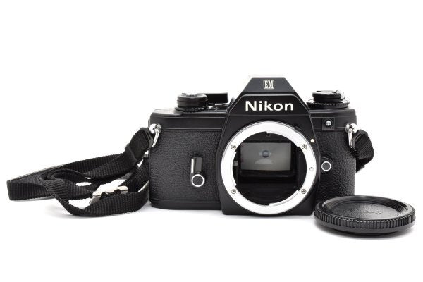 Nikon EM