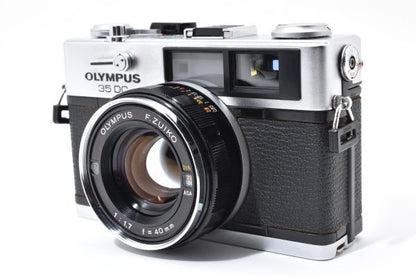 Olympus 35 DC with F.Zuiko 40mm f/1.7