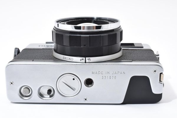 Olympus 35 DC with F.Zuiko 40mm f/1.7