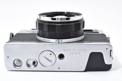 Olympus 35 DC with F.Zuiko 40mm f/1.7