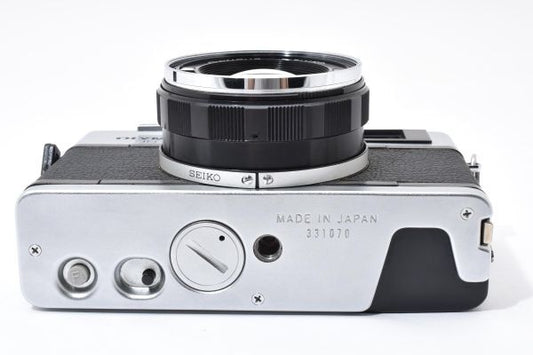 Olympus 35 DC with F.Zuiko 40mm f/1.7