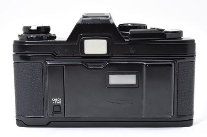 Olympus OM10 + Zuiko MC 50mm f/1.8 (Black)