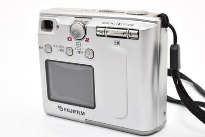Fujifilm FINEPIX 40i