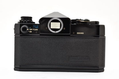 Canon F-1 + FD 50mm f/1.4 S.S.C