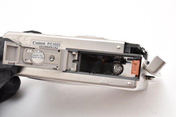 Canon IXY Digital 200 - Filem.sg