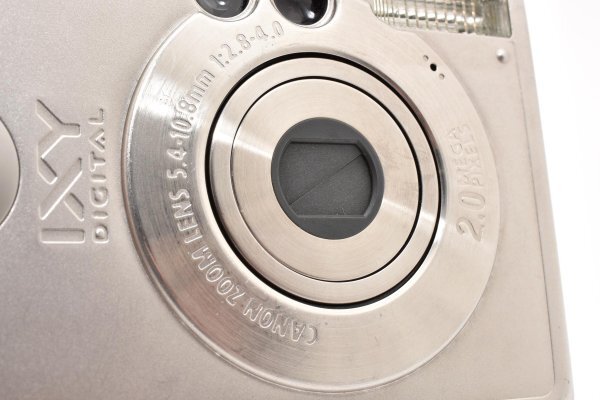 Canon IXY Digital 200 - Filem.sg