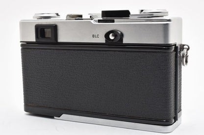 Olympus 35 DC with F.Zuiko 40mm f/1.7