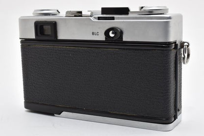 Olympus 35 DC with F.Zuiko 40mm f/1.7