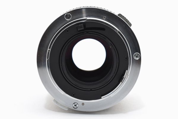 Olympus E.Zuiko Auto-T 135mm f/3.5 Telephoto MF Lens