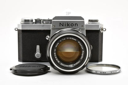 Nikon F Eye-Level front view