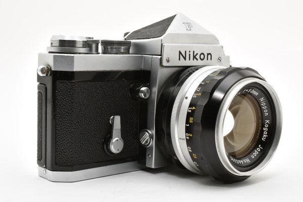 Nikon F Eye-Level with NIKKOR-S 50mm f/1.4
