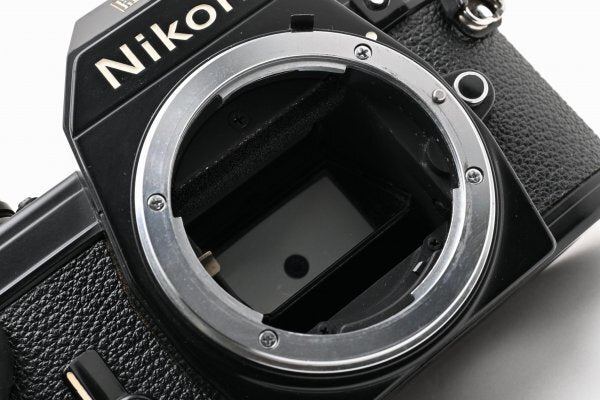 Nikon EM - Filem.sg