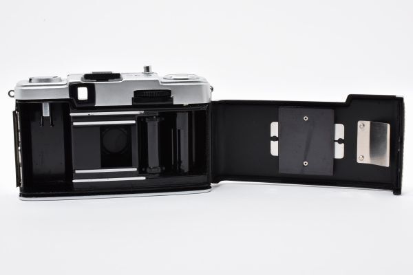 Olympus PEN EE-3 (Beige) Half-frame
