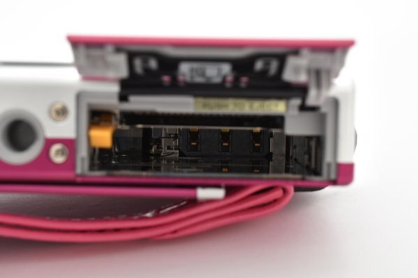 Fujifilm FinePix Z5 - Filem.sg