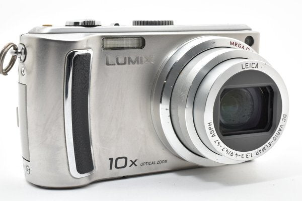 Panasonic LUMIX DMC-TZ5 - Filem.sg