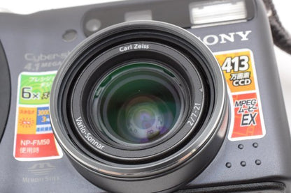 Sony Cyber-shot DSC-S85 - Filem.sg