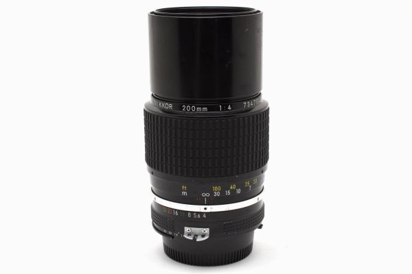 Nikon Ai Nikkor 200mm f/4 - Filem.sg