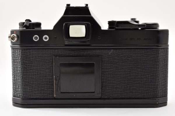 Pentax K2 with SMC Pentax 50mm f/1.7 (Black) - Filem.sg
