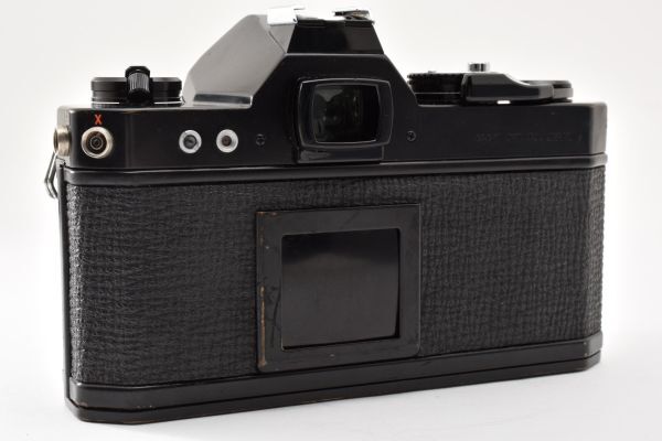 Pentax K2 with SMC Pentax 50mm f/1.7 (Black) - Filem.sg