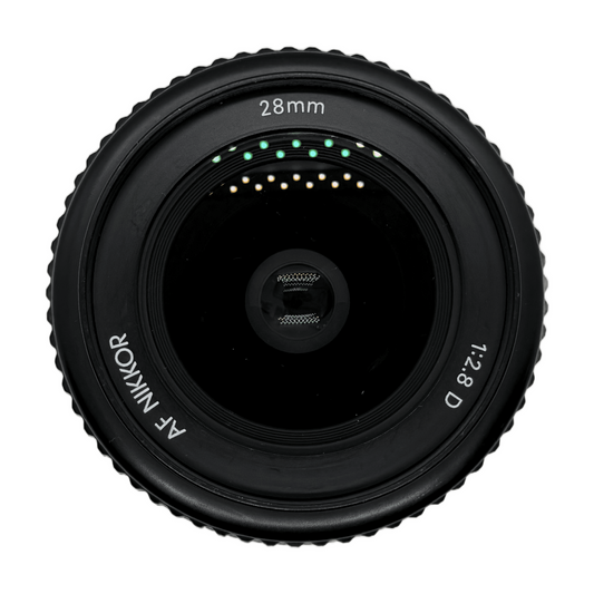 Nikon AF Nikkor 28mm f/2.8 D, front element