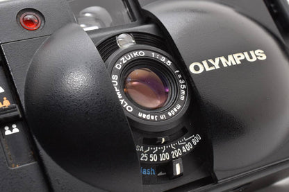 Olympus XA2